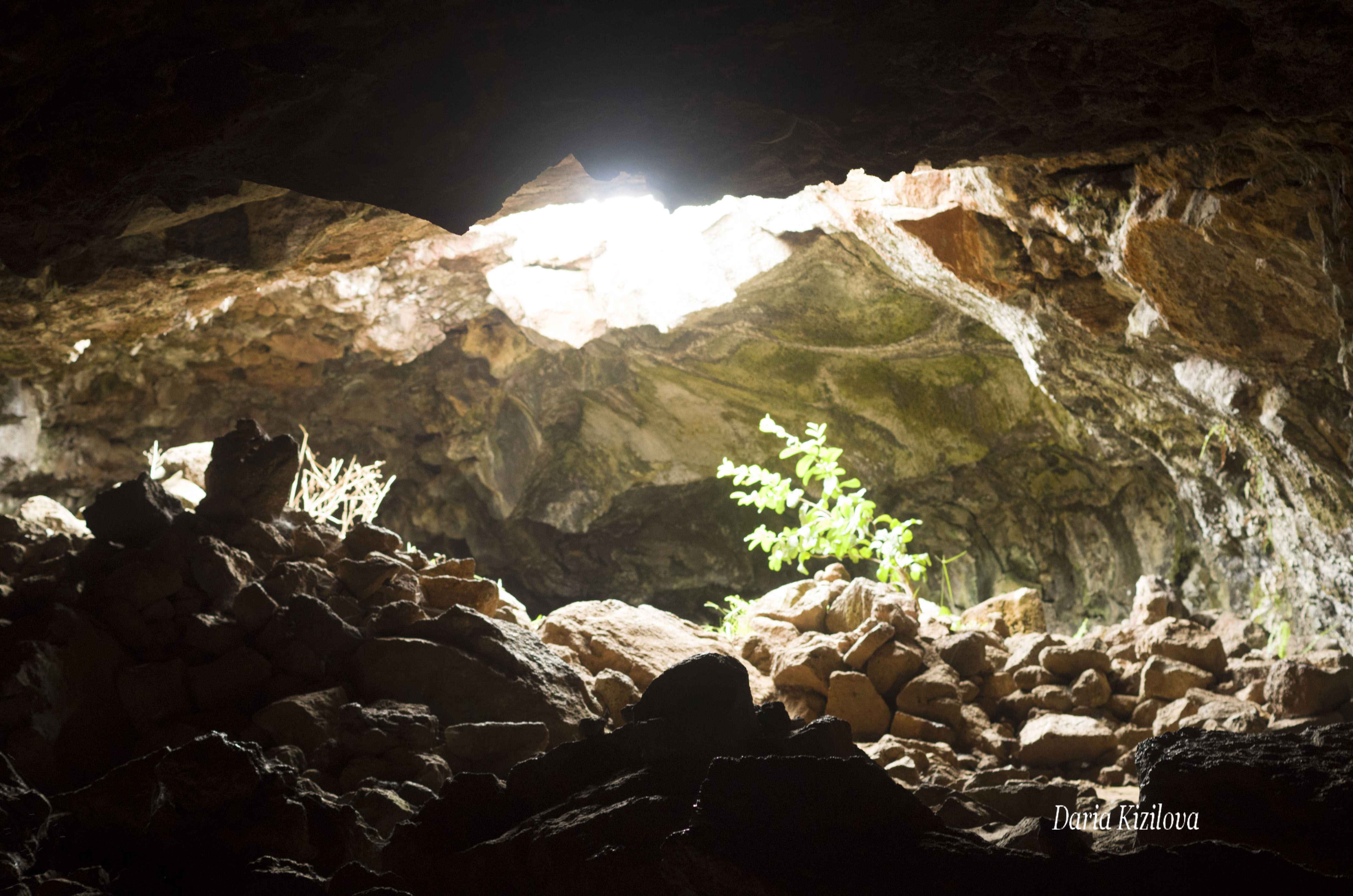 Must Visit Attractions Caves on Easter Island